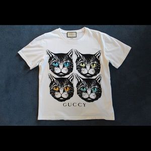 Gucci T-Shirt with “Guccy” Print